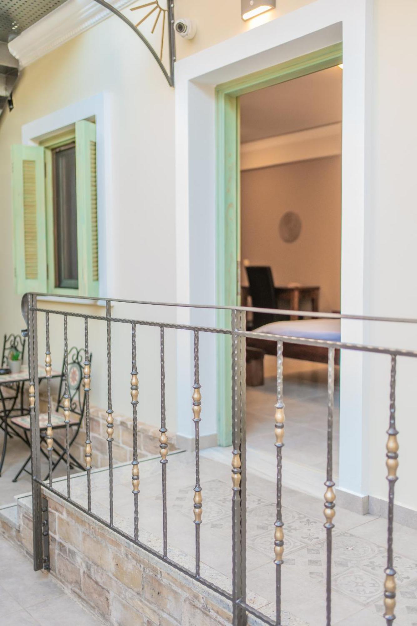 אתונה The Stone Manor , Noho Boutique Thissio מראה חיצוני תמונה